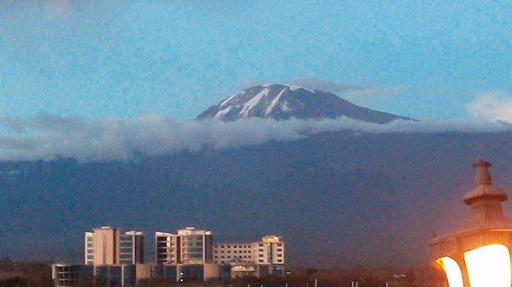 Osy Grand Hotel Moshi Kilimanjaro Tanzania Eksteriør bilde